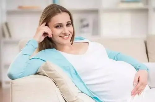 试管婴儿和自然怀孕之间有什么区别？